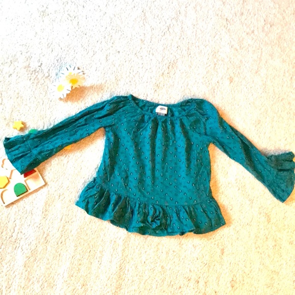 Old Navy Other - OLD NAVY beautiful top